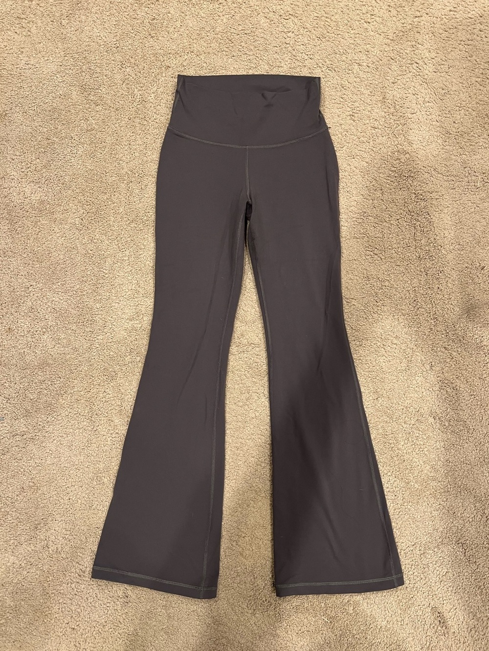 TnAction Gray Flare Yoga Pants in Charcoal